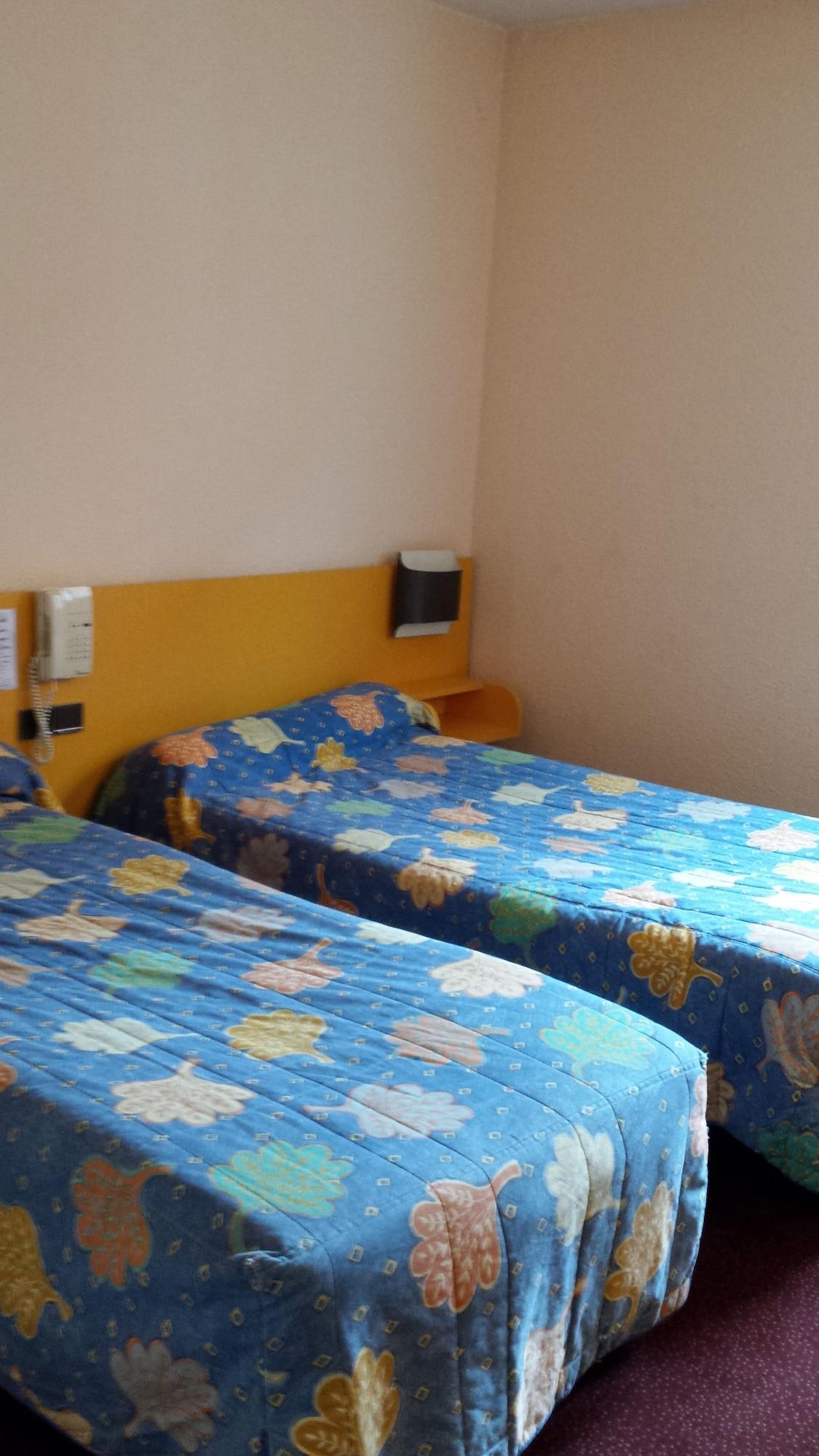 Hotel Estival Arriel Λούρδη Εξωτερικό φωτογραφία
