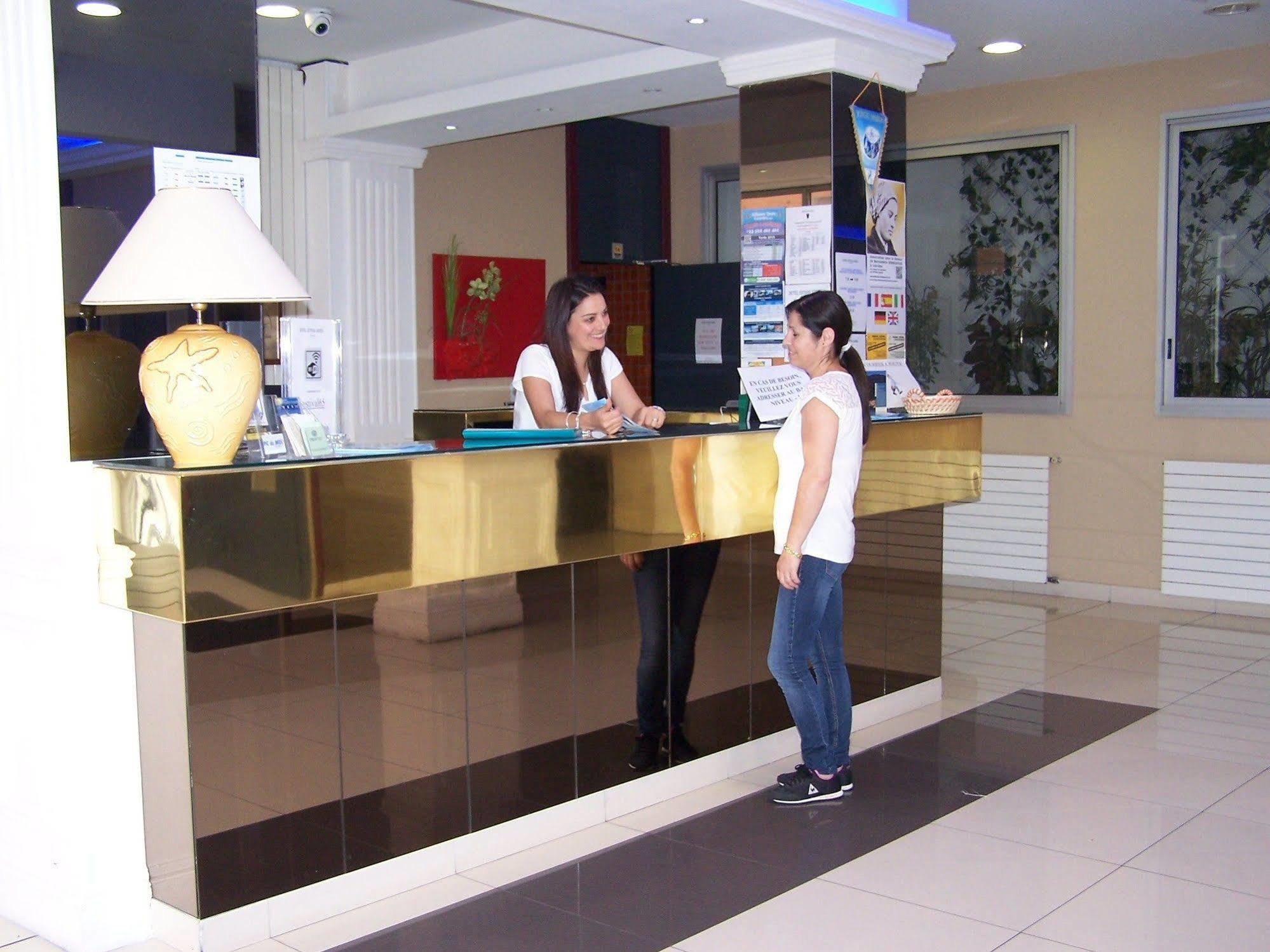 Hotel Estival Arriel Λούρδη Εξωτερικό φωτογραφία